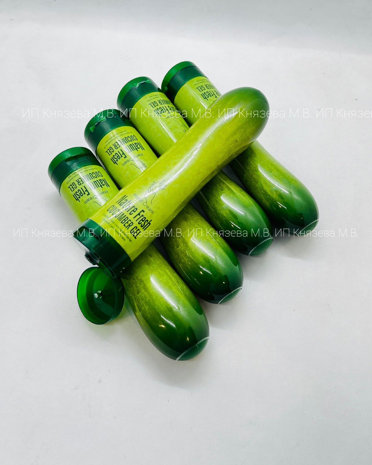 Крем для рук "Огурец" 100 г (*12*144) Farres WKL410