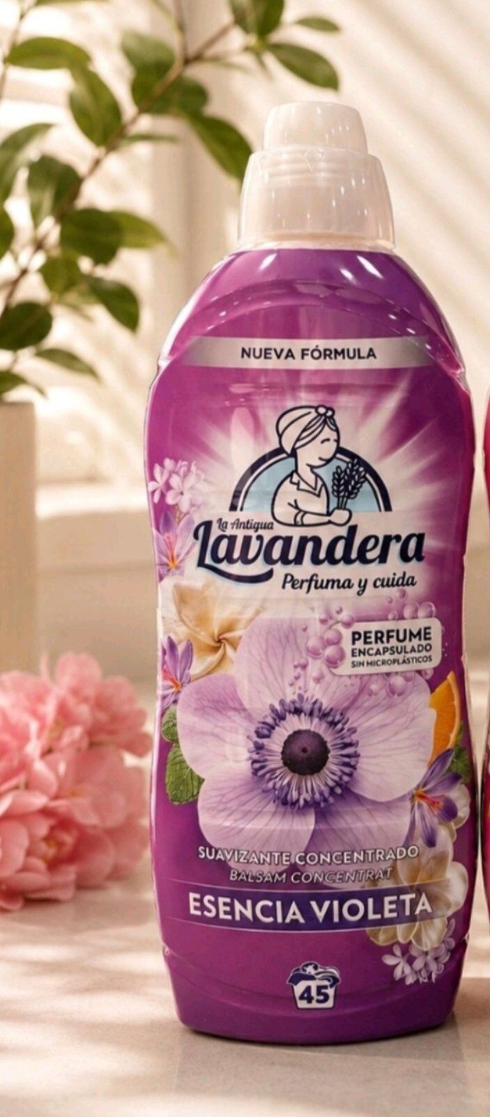 LA ANTIGUE LAVANDERA Кондиционер для белья Esencia Violeta 1 л 45 стирок (фиолетовый) 8435495857464